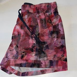 Lululemon shorts!